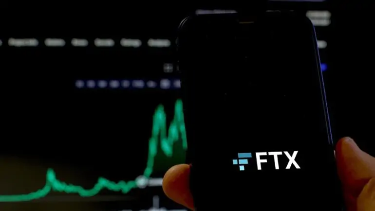 Sam Bankman-Fried, FTX Fonlarını Mı Taşıyor?