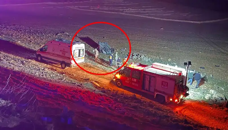 Şarampole Devrilen Araçta Feci Kaza: 2 Kişi Hayatını Kaybetti