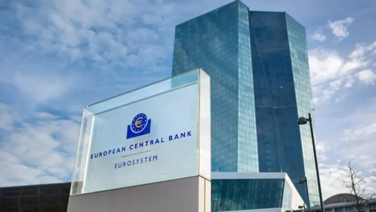 ECB Üyeleri Minimum 2 Faiz Artırımı Bekliyor