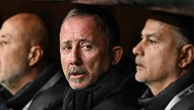 Sergen Yalçın, Beşiktaş'a Dönüşüyle Futbolseverleri Heyecanlandırdı