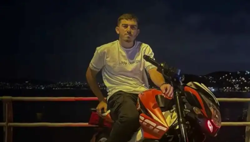 Gece Yarısı Göktürk'te Feci Kaza: Genç Kerim Hayatını Kaybetti!