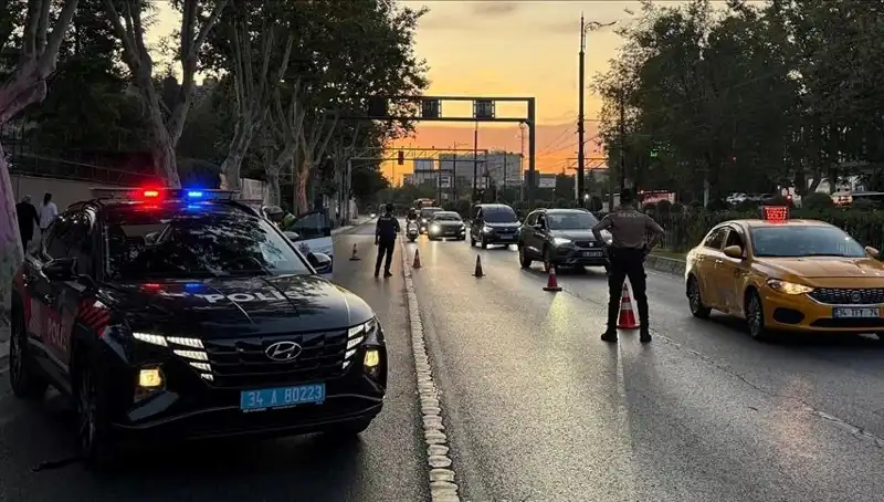 İstanbul'da "Huzur İstanbul" Uygulaması: Kapsamlı Operasyon ve Gözaltılar