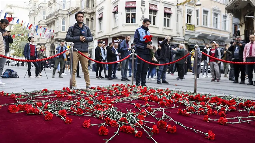 İstiklal Caddesinde Hayatını Kaybedenler Anıldı