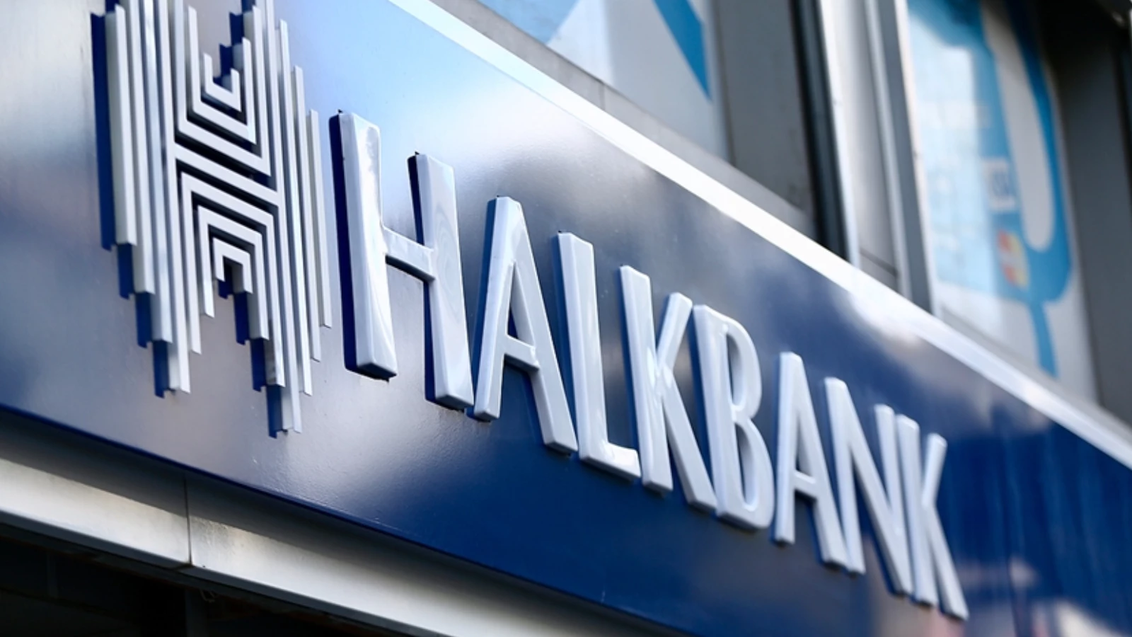 ABD’deki Halkbank Davasında Yargılama Süreci Askıda