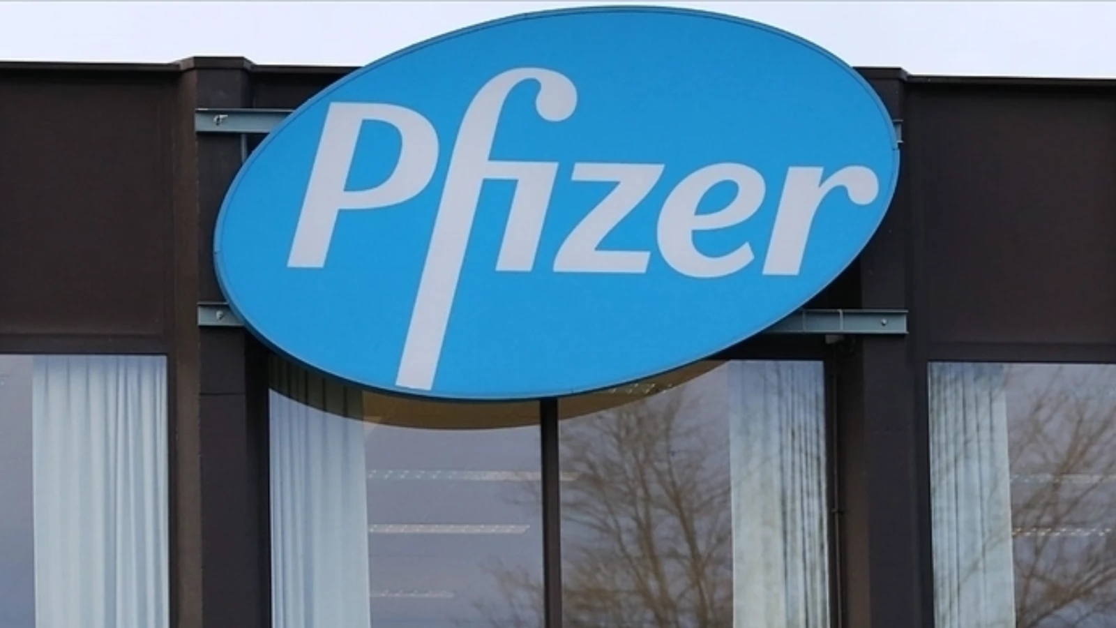 Pfizer'den Yüzleri Güldüren Açıklama