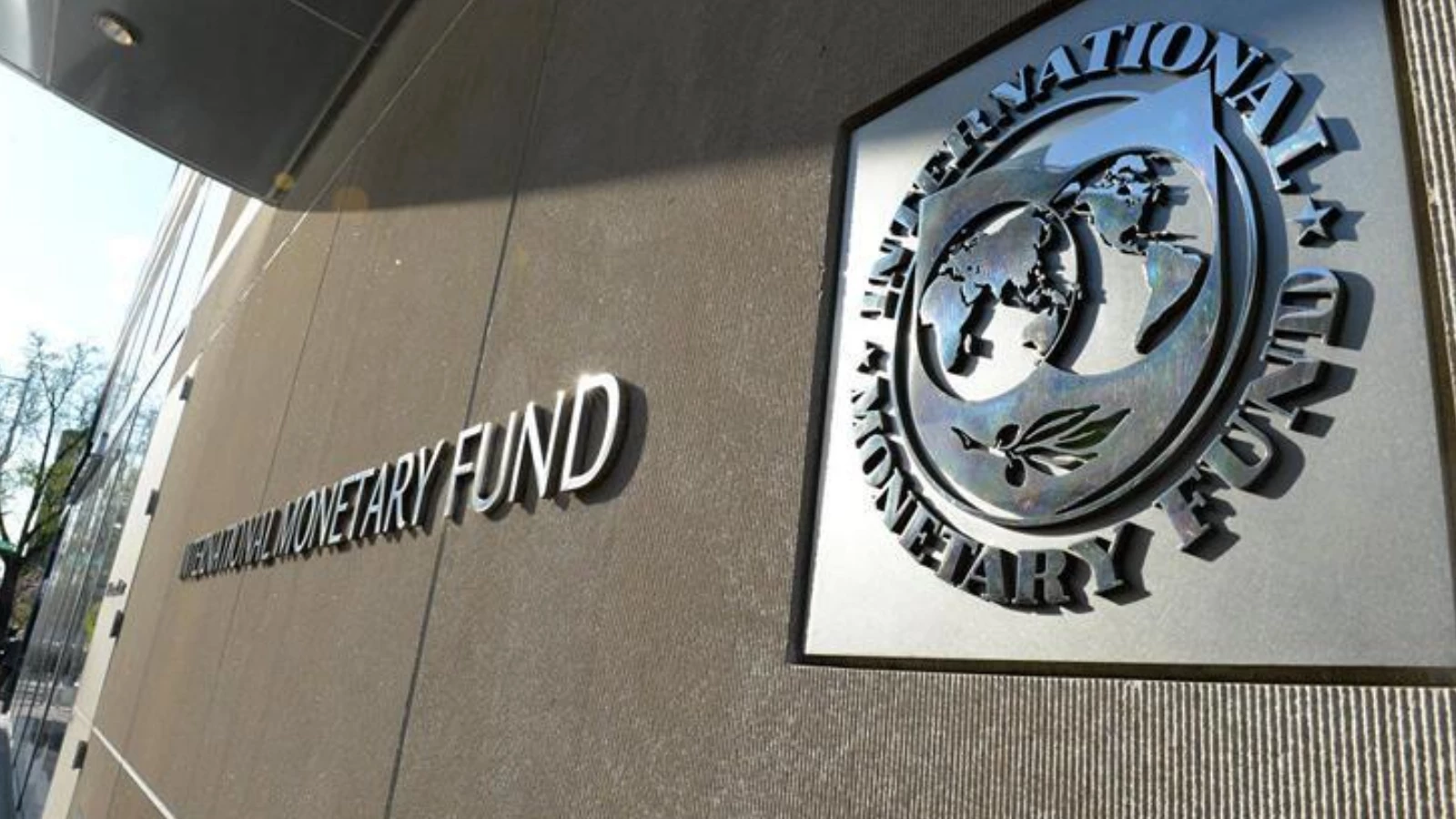 Arjantin IMF ile El Sıkıştı