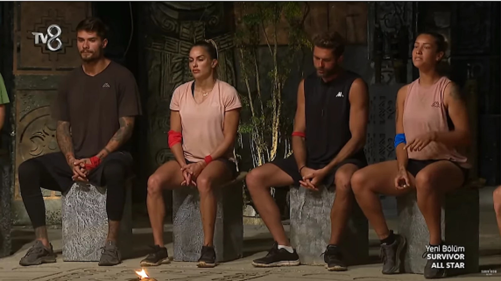 Survivor'da dün akşam eleme beklenirken bakın neler yaşandı!