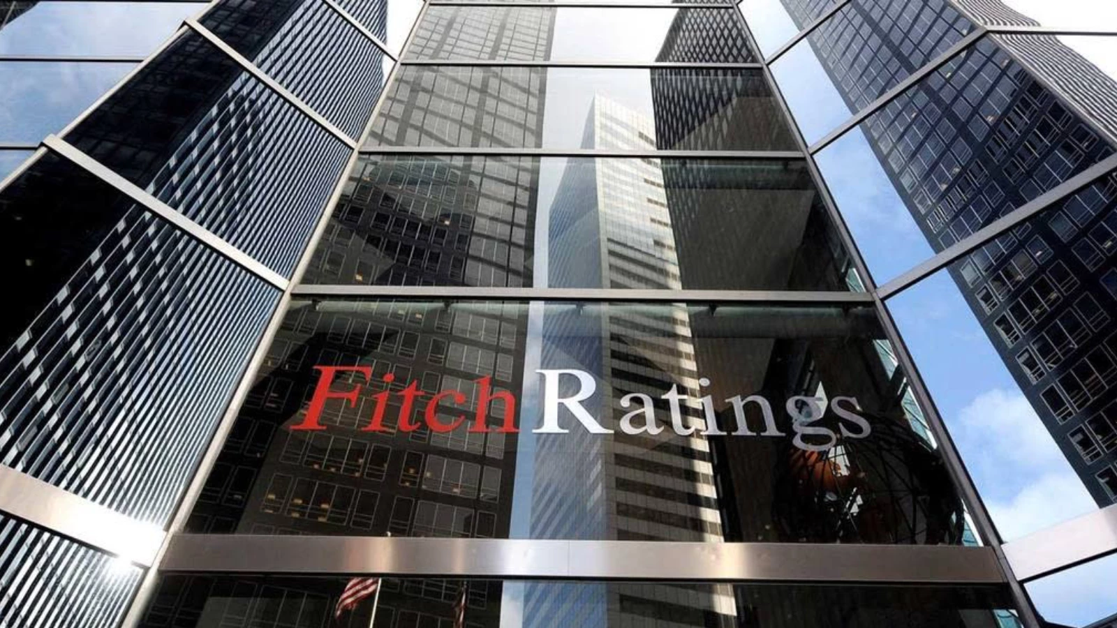 Fitch, kur korumalı mevduata geçişlerin sınırlı kalmasını bekliyor