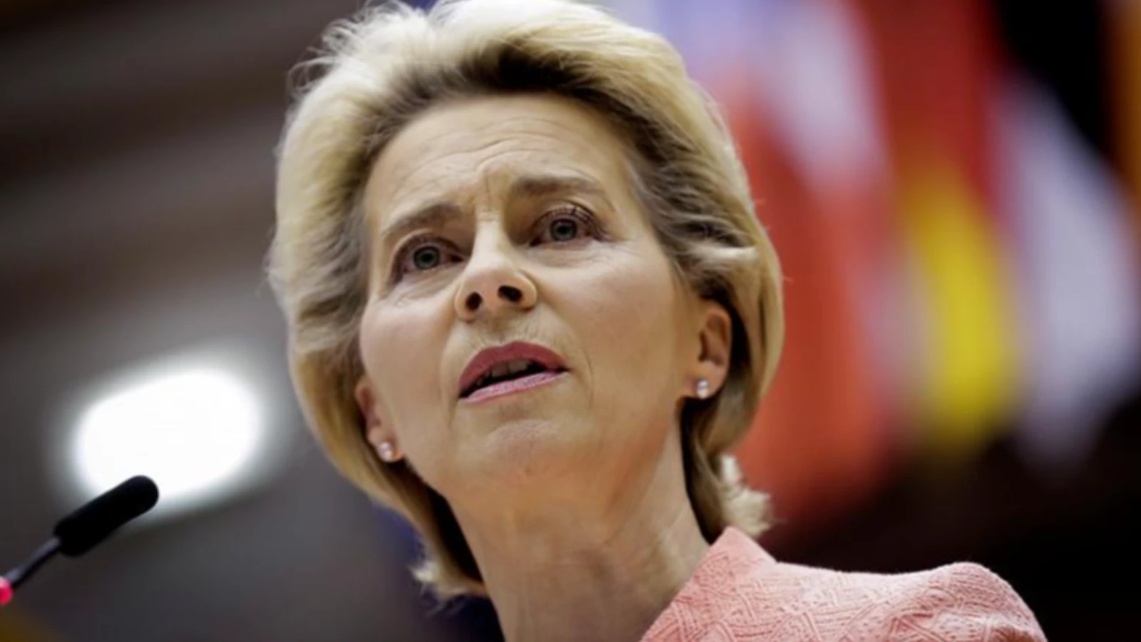 Von der Leyen,Rusya için güçlü yaptırımlar hazırladıklarını söyledi