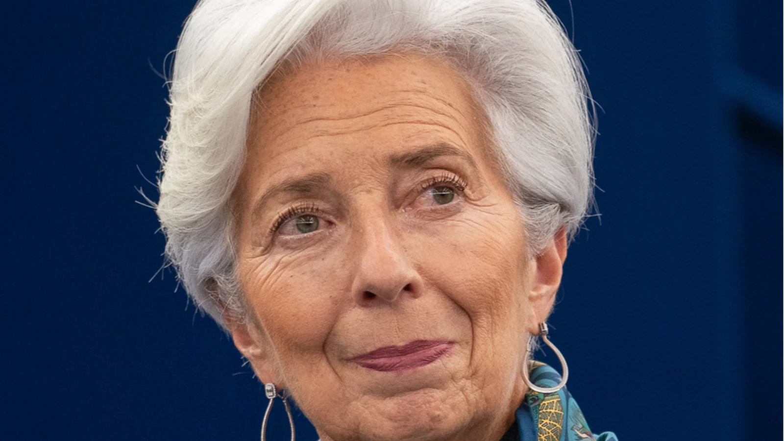 Lagarde'dan kademeli hamle mesajı