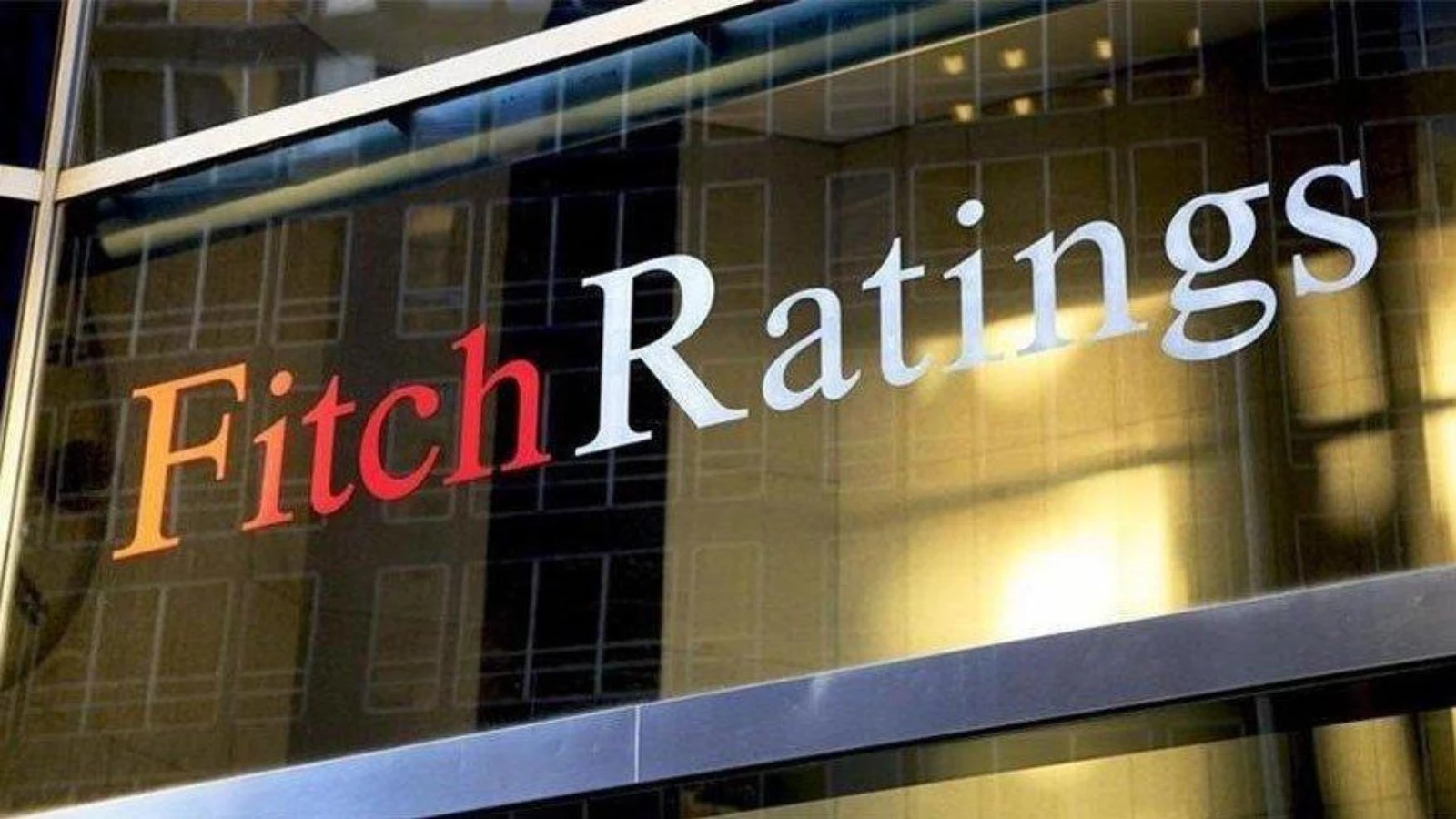 Fitch, Türkiye'nin Notunu 'B+'ya Düşürdü; Görünüm Negatif