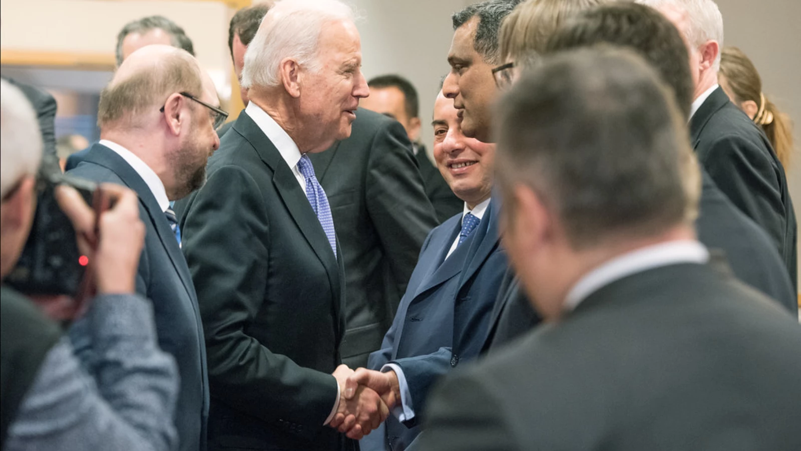 Biden ile Putin Kritik Görüşmesi Sona Erdi