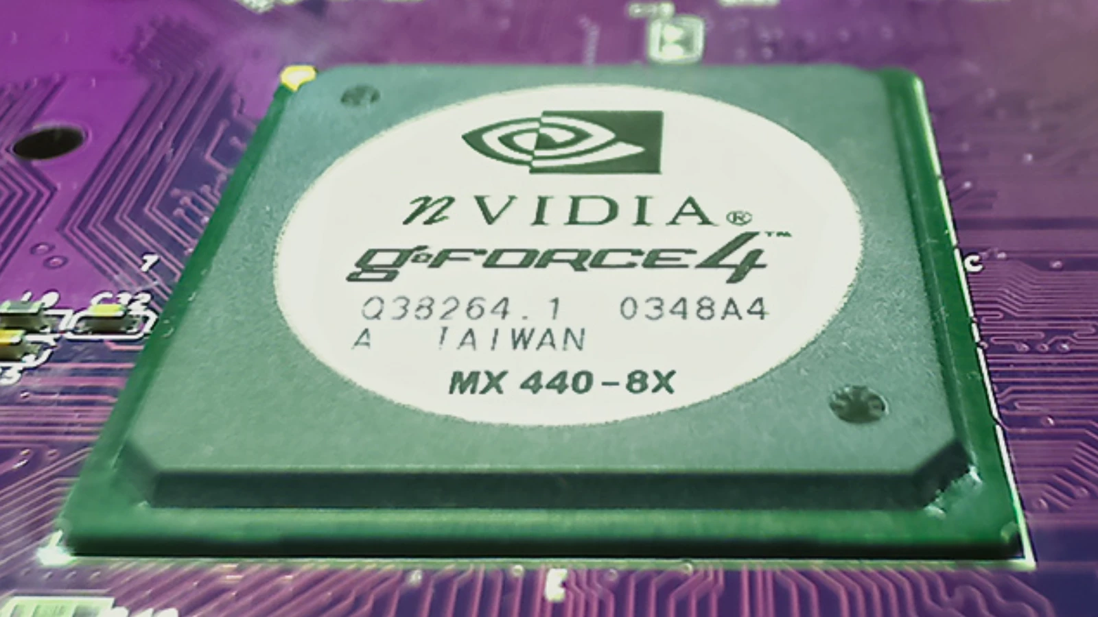 Nvidia'nın çip satışı gelirleri düşüyor