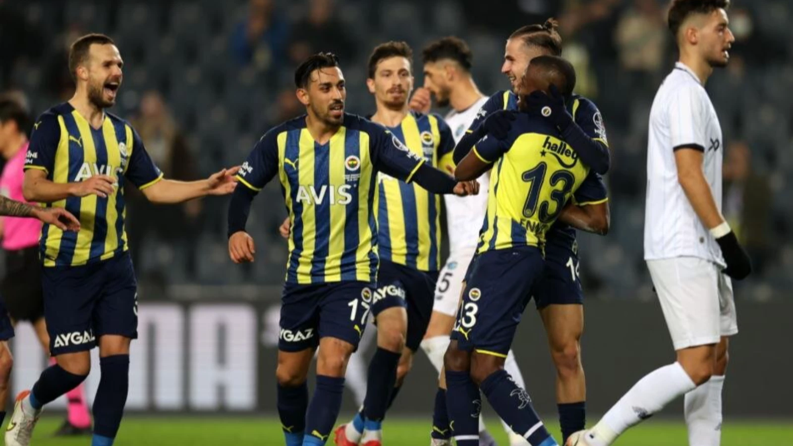 Fenerbahçe'den Sakatlık Güncellemeleri