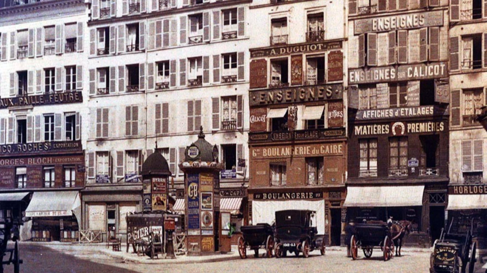 100 Yıllık Renkli Paris