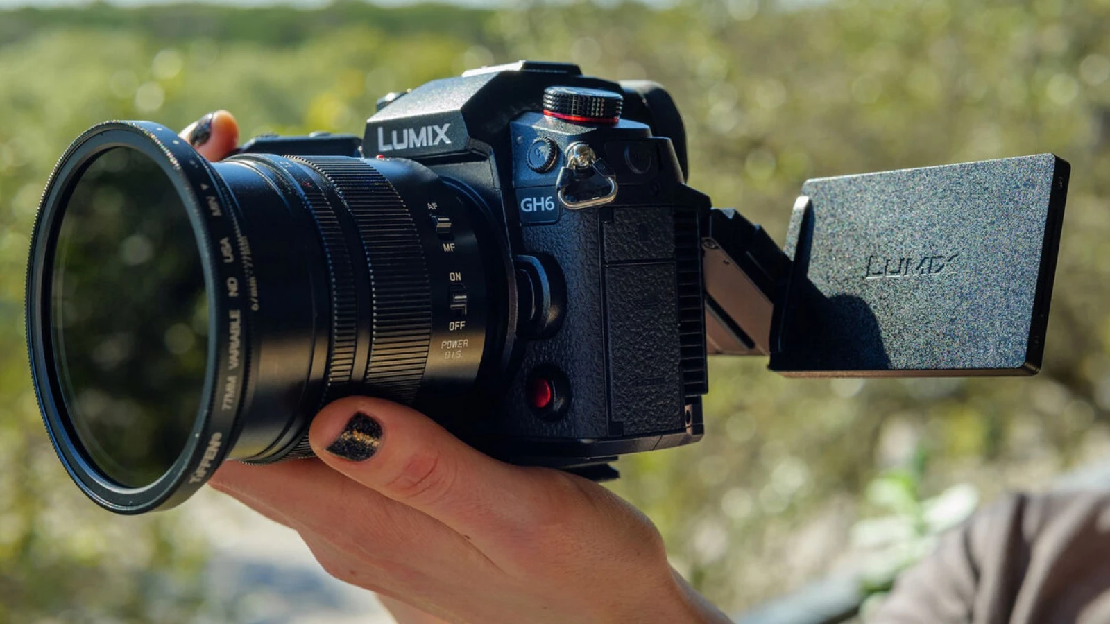 Panasonic'ten Aktif Soğutma Sistemli Video Odaklı Lumix GH6!