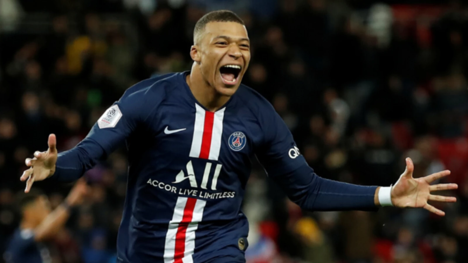 Hayali gerçek oluyor! Mbappe çocukluk hayali Madrid'e imzayı atıyor