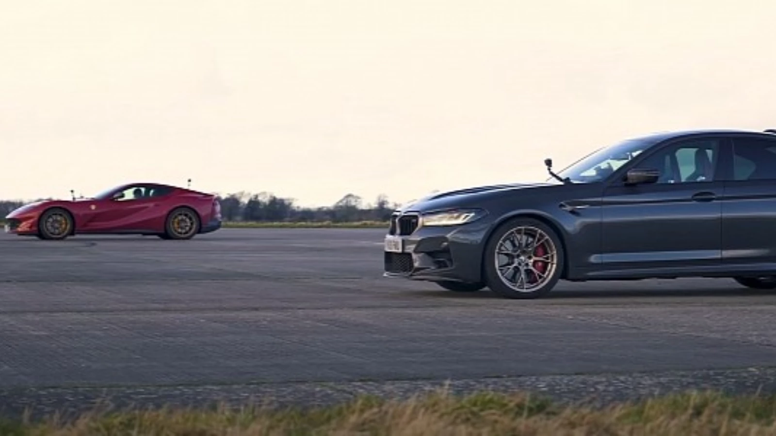 Ferrari 812 ve yeni BMW M5 CS Drag Yarışında!