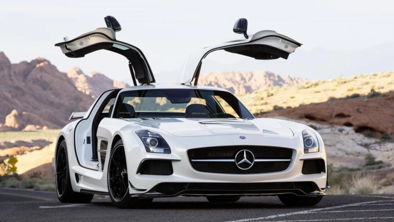 Geçmişten Gelen Patlama Mercedes SLS AMG