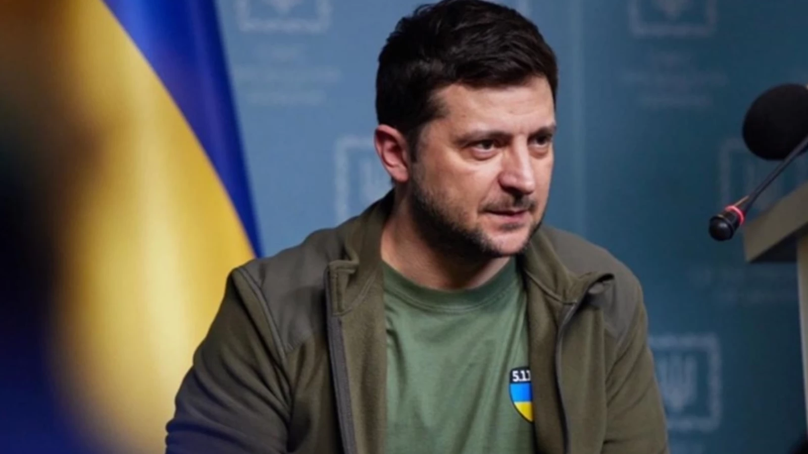 Zelenskiy: "NATO kasıtlı olarak Ukrayna üzerindeki gökyüzünü uçuşa kapatmamaya karar verdi."