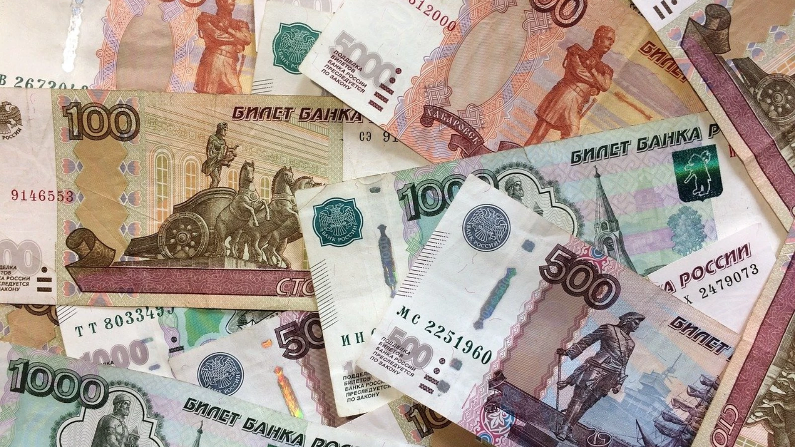 Rusya, borçlarını ruble ile kapatacak