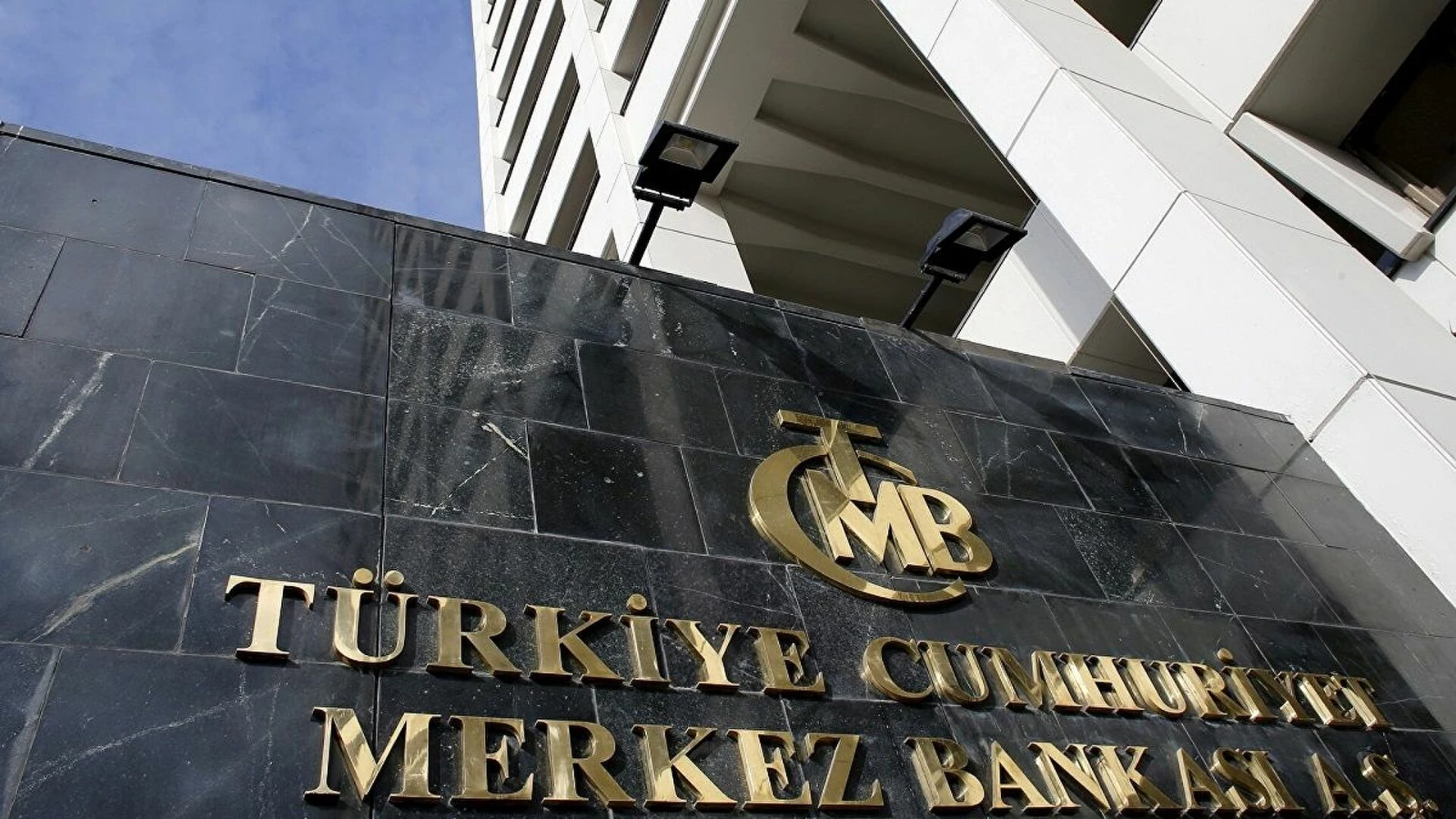 TCMB anketinde yıl sonu enflasyon tahmini yüzde 40 üzerinde