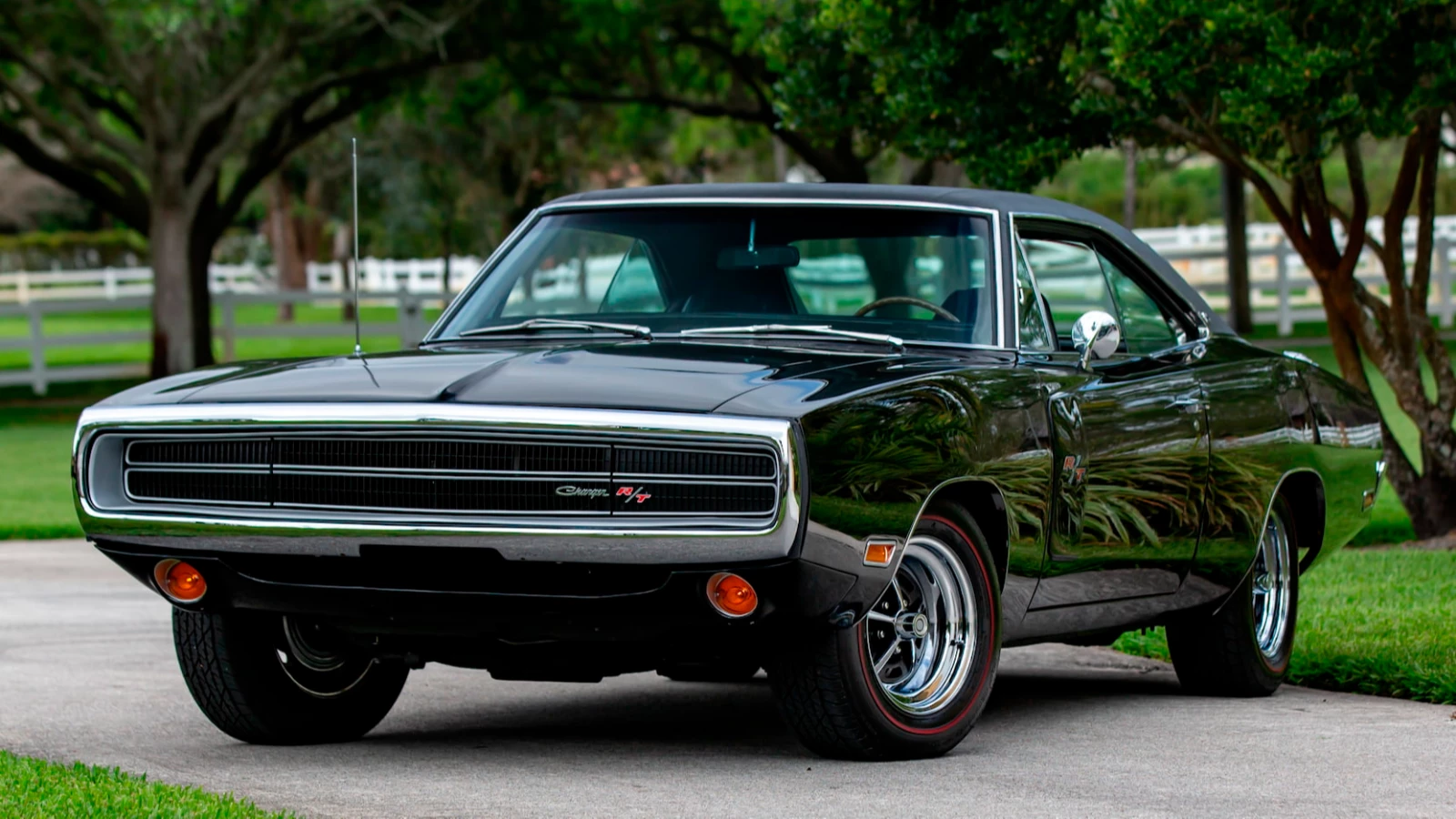 1970'in en güzel kızı: Dodge Charger