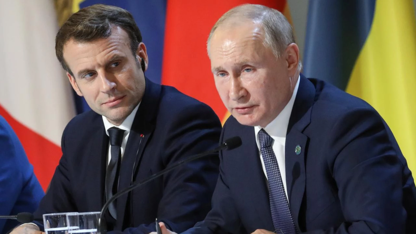 Putin'den, Macron ile telefon görüşmesi