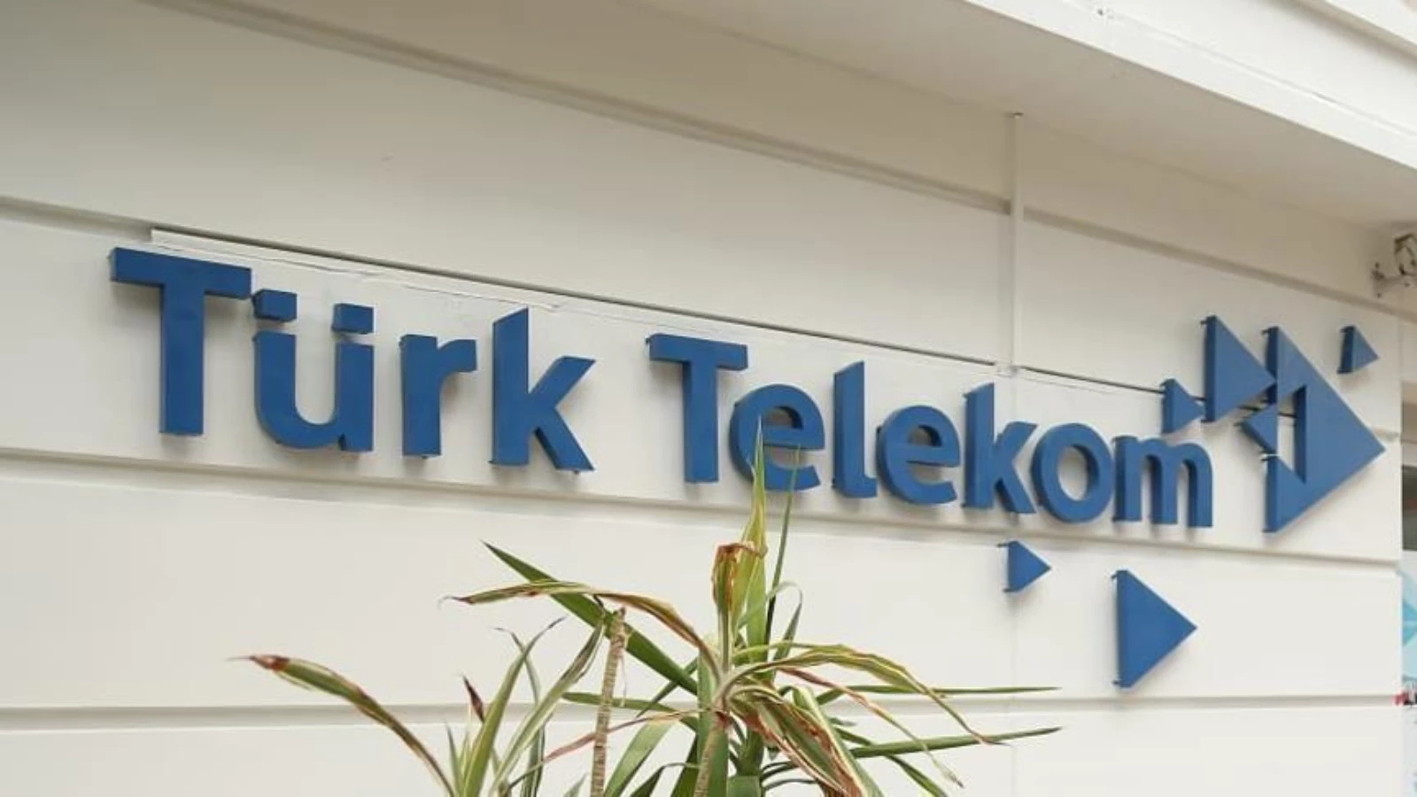 Varlık Fonu, Türk Telekom için 50 milyon dolar ödeyecek