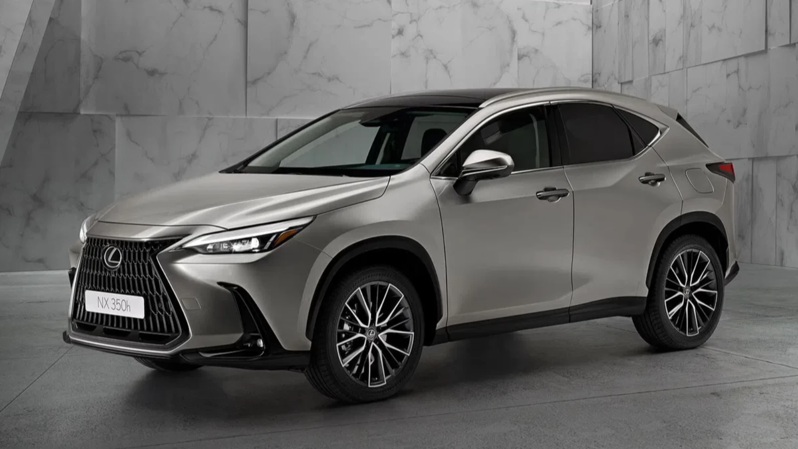 Yeni Lexus NX Türkiye'de! İşte Fiyatı ve Özellikleri