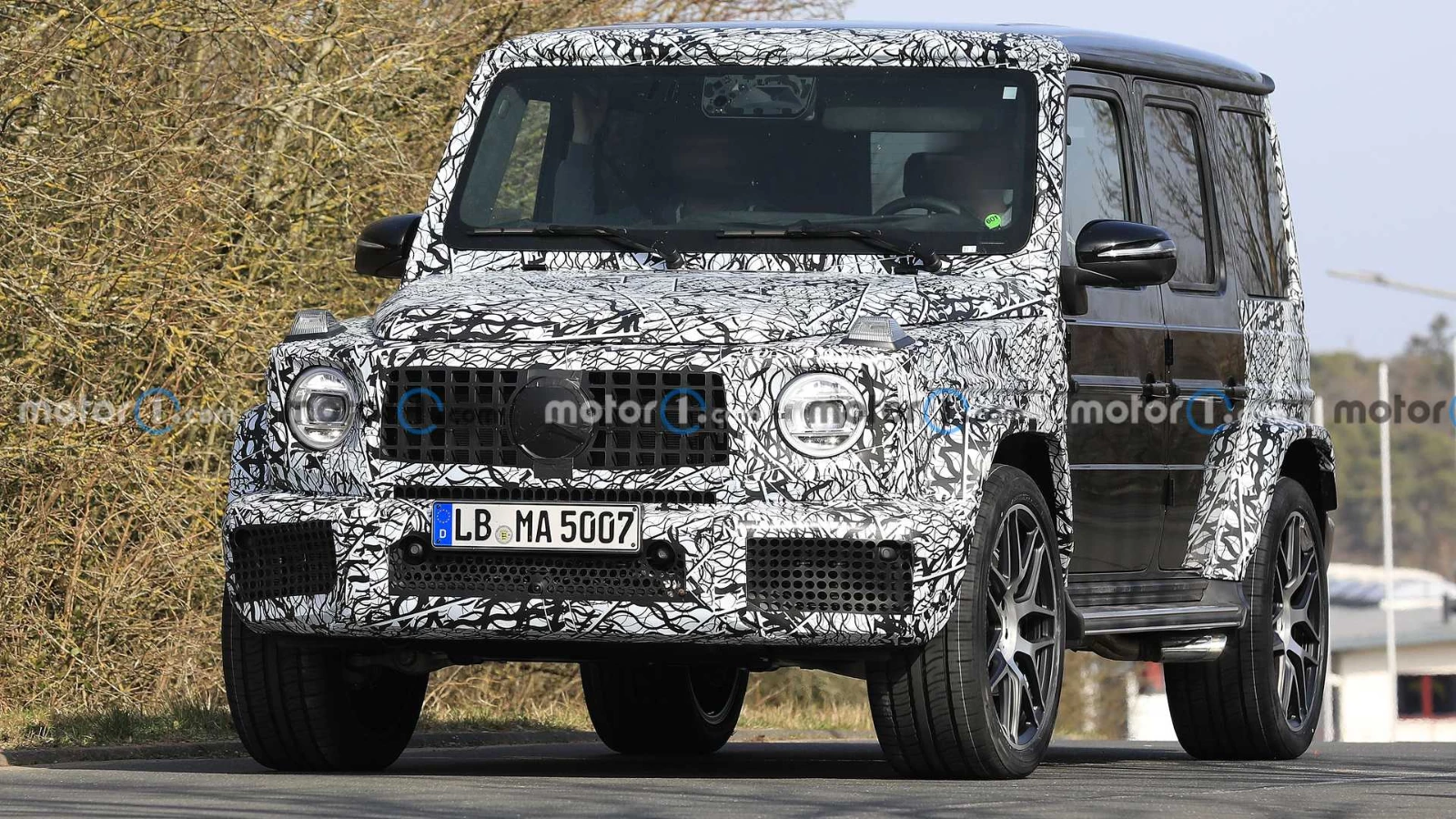 Makyajlı Mercedes-AMG G63 Nürburgring'de!