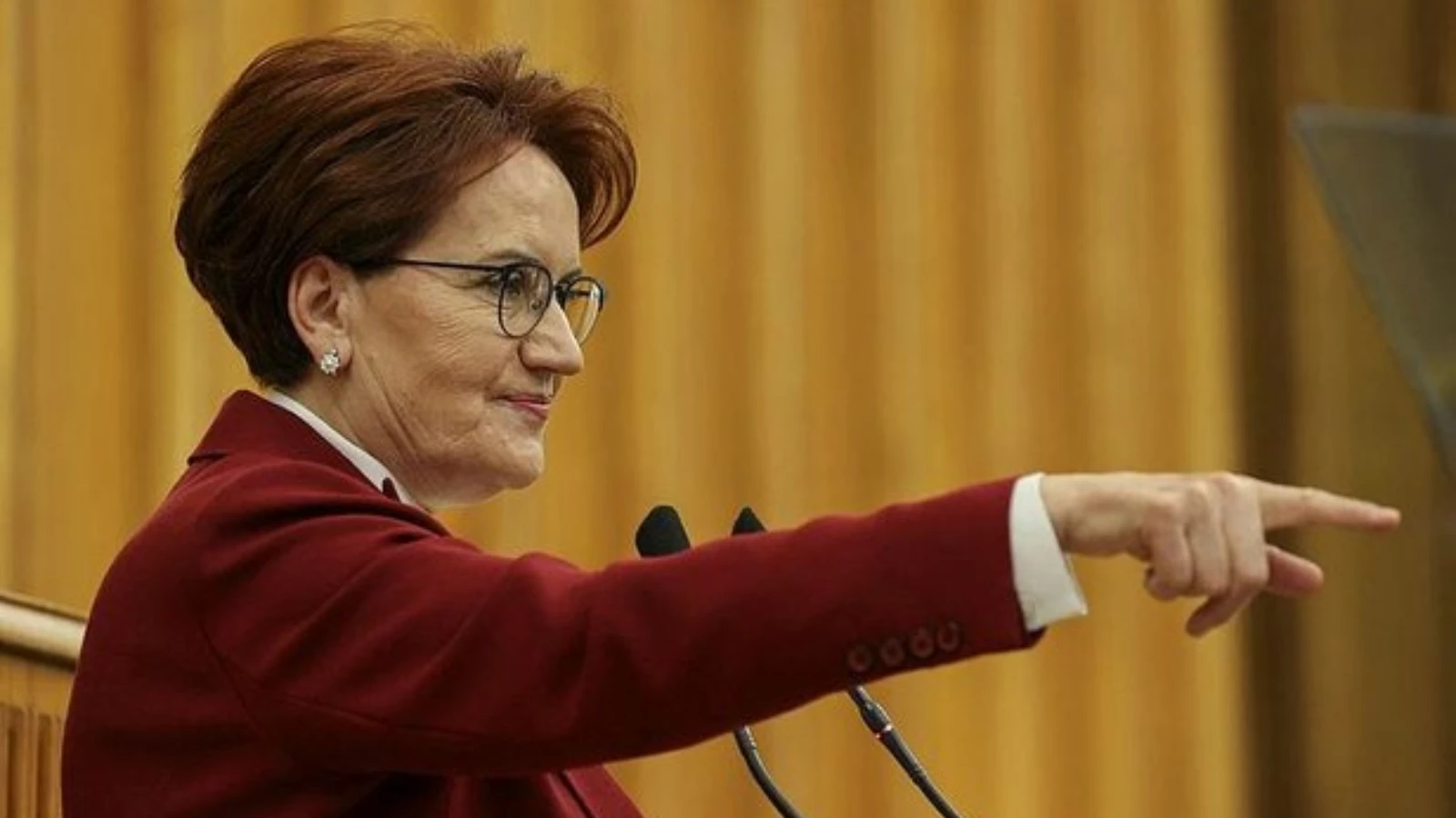 Meral Akşener canlı yayında soruları yanıtladı: