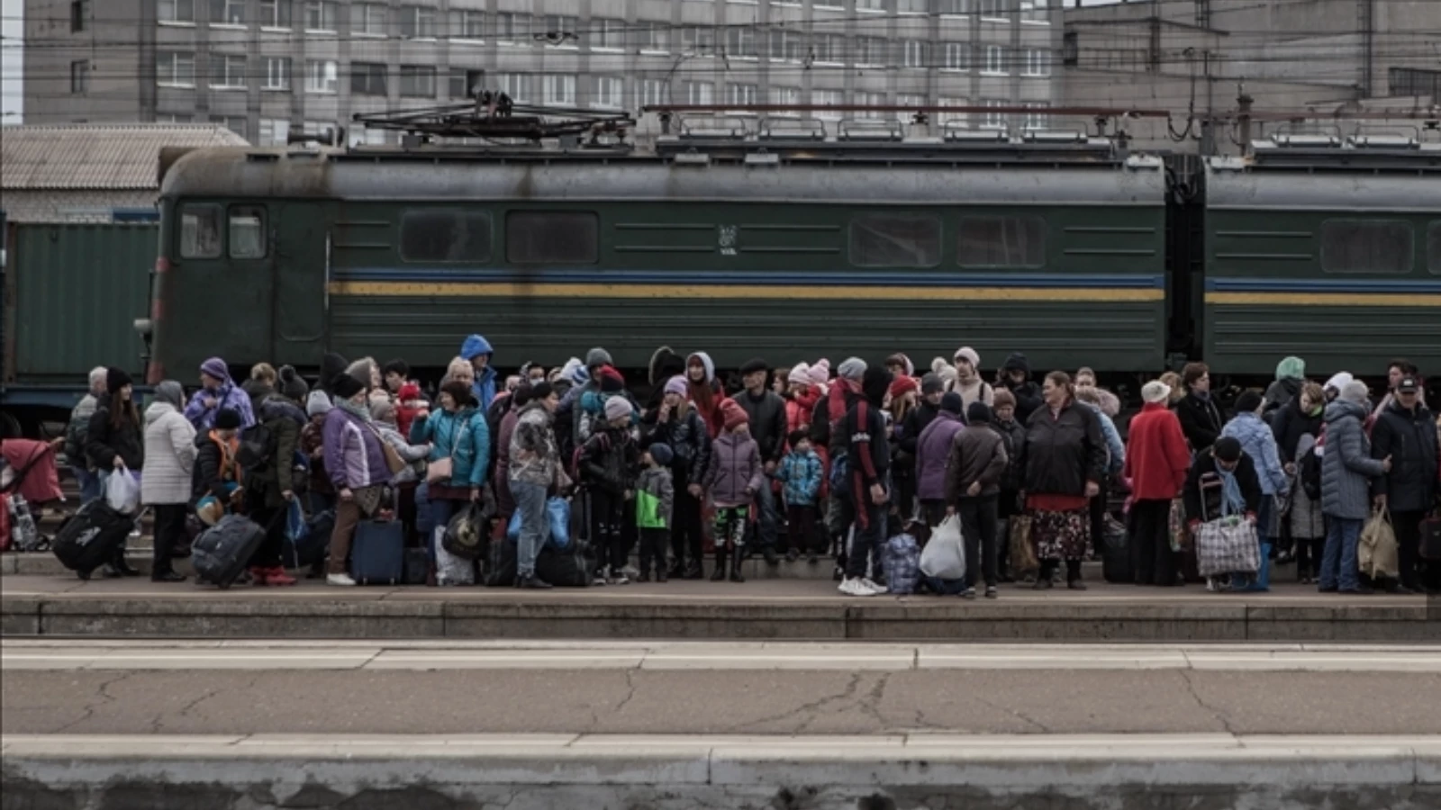 Rusya'dan, Ukrayna'daki tren garına füze saldırısı