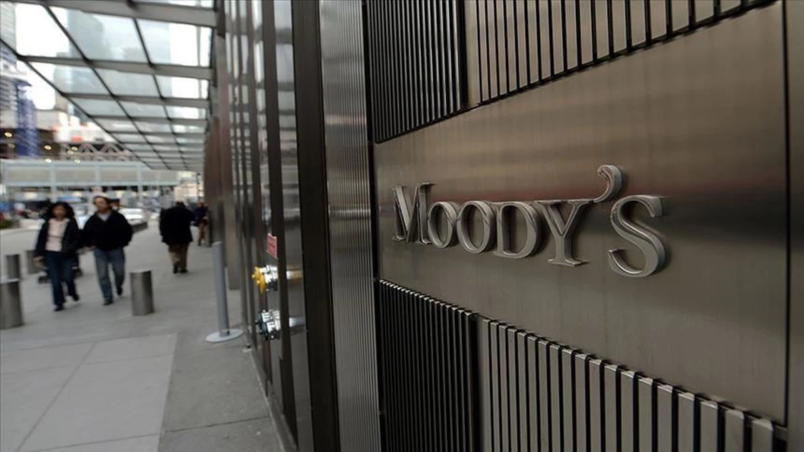 Moody's: Rusya temerrüte düşebilir