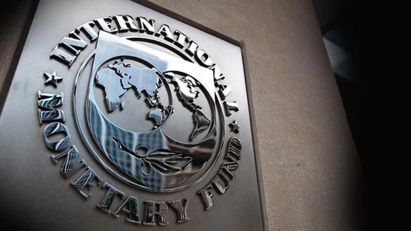 IMF, Küresel kamu borcu beklenti raporu