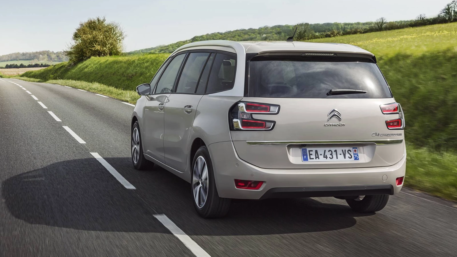 Citroen Grand C4 Picasso'nun Fişi Çekildi!