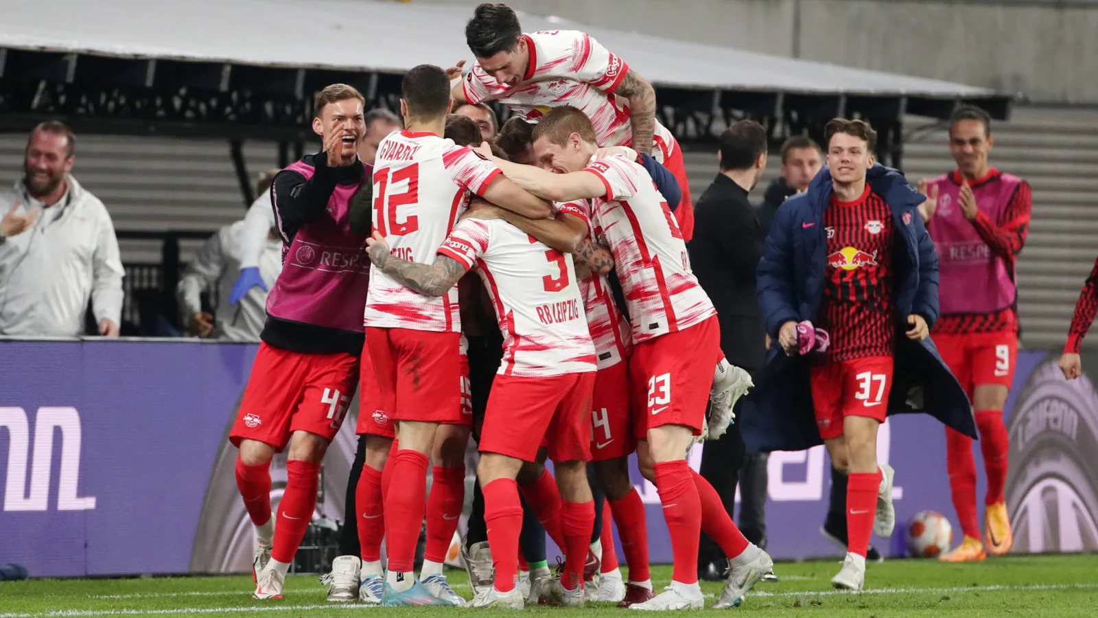 Leipzig - Rangers Maç Özeti (1-0)