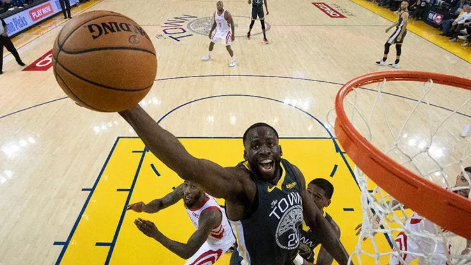 Golden State Warriors Seride Avantajı Yakaladı