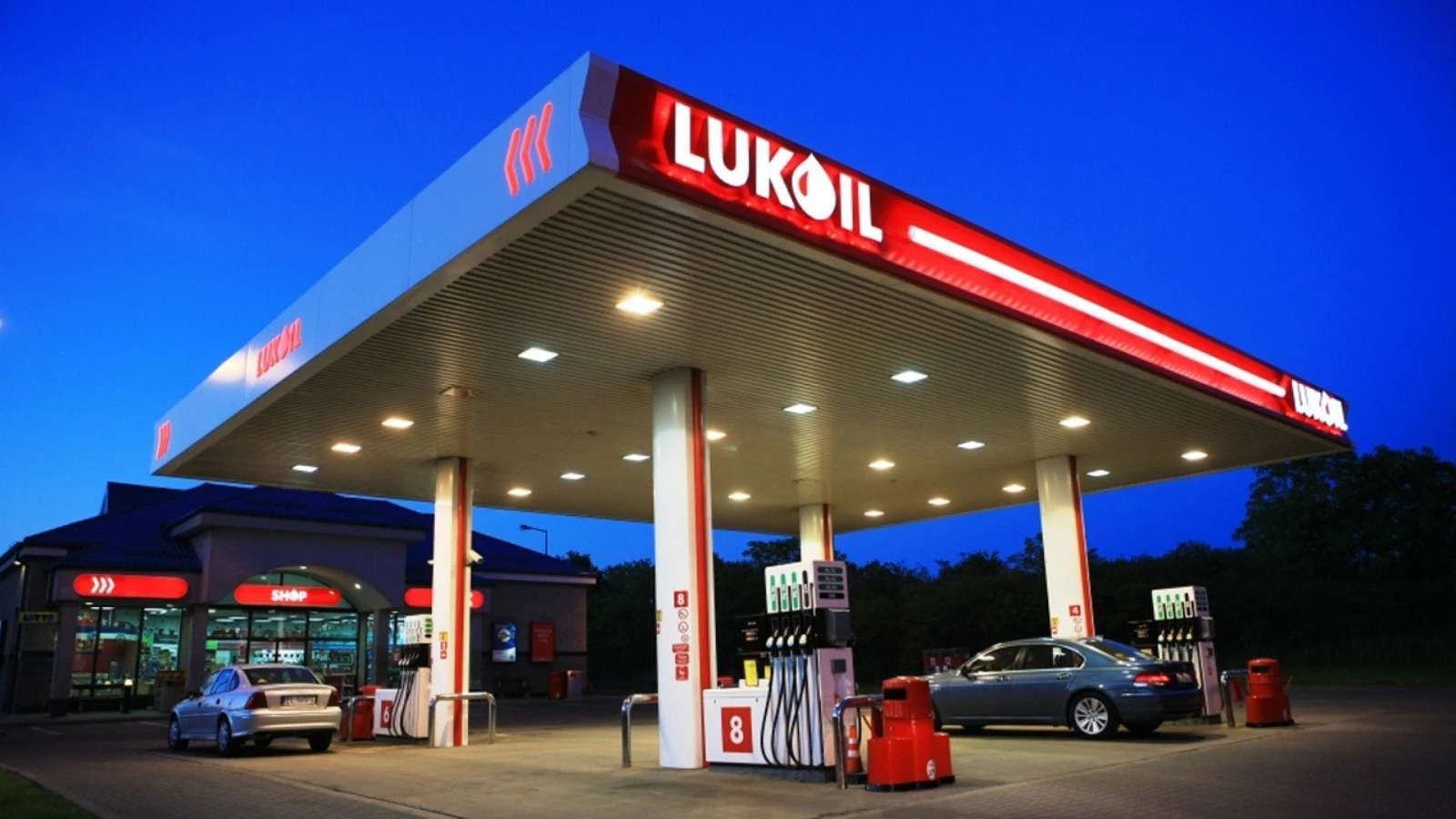 Lukoil, Shell Neft'i almak için anlaştı