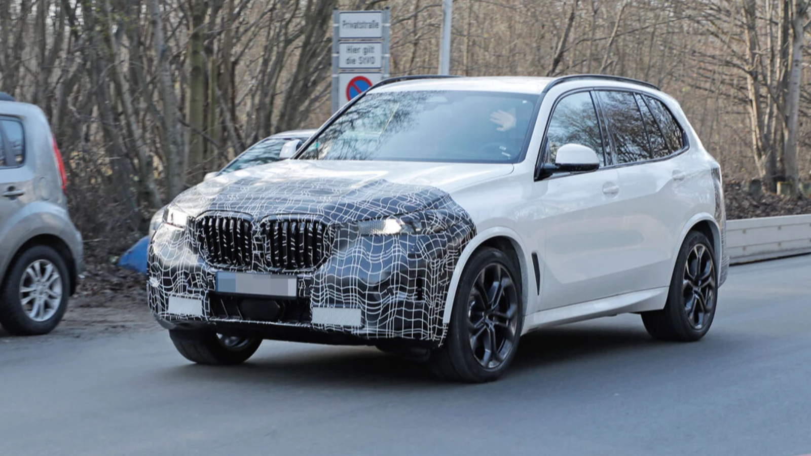 Makyajlı BMW X5 Nürburgring'de Görüntülendi!