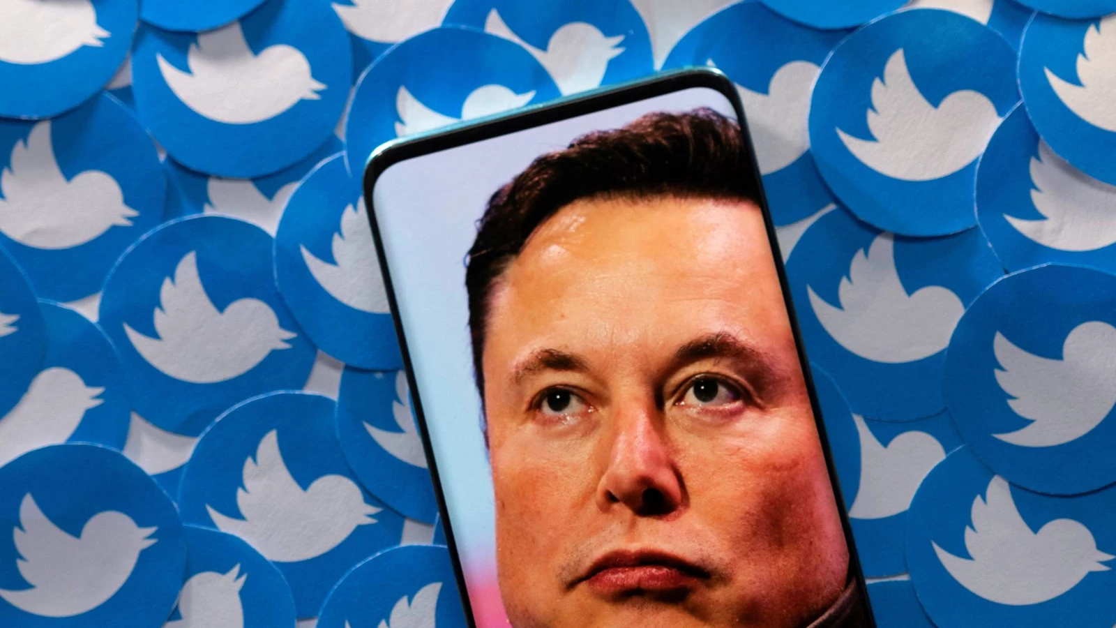 Musk Twitter'la Birlikte Kendini de Batırıyor