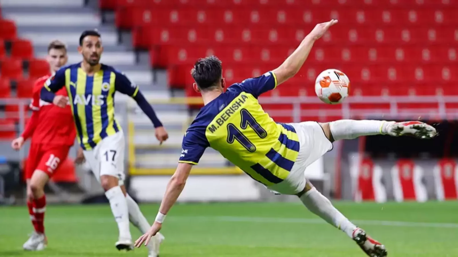 Avrupa Ligi’nde Yılın Golü: Mergim Berisha | Fenerbahçe