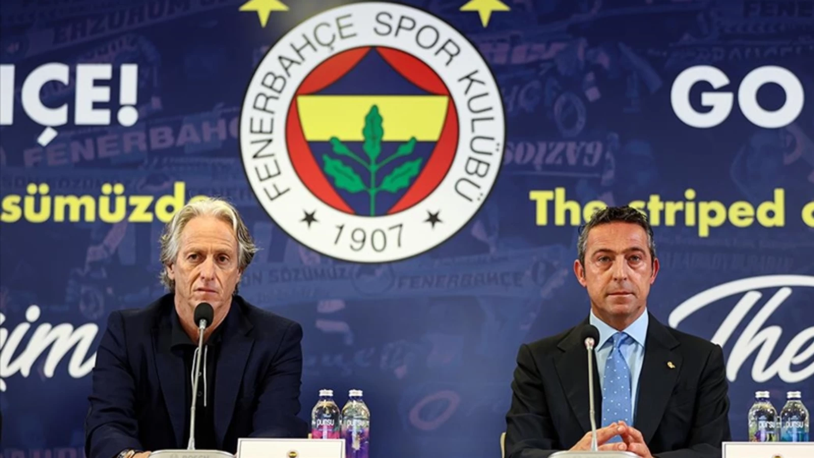 Fenerbahçe Teknik Direktörü Jorge Jesus İçin İmza Töreni