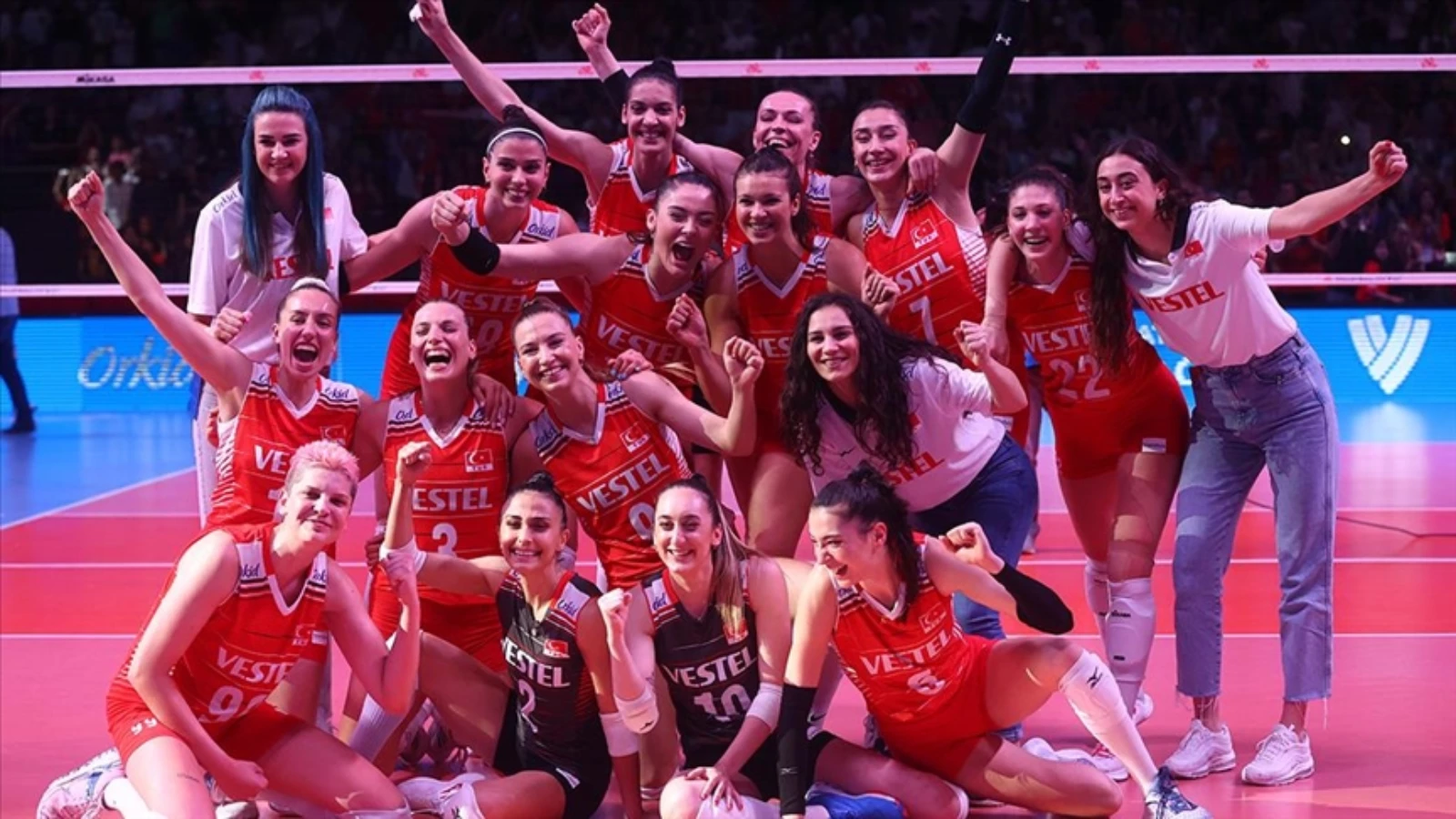 A Milli Kadın Voleybol Takımı Belçika'yı 3-1 Mağlup Etti