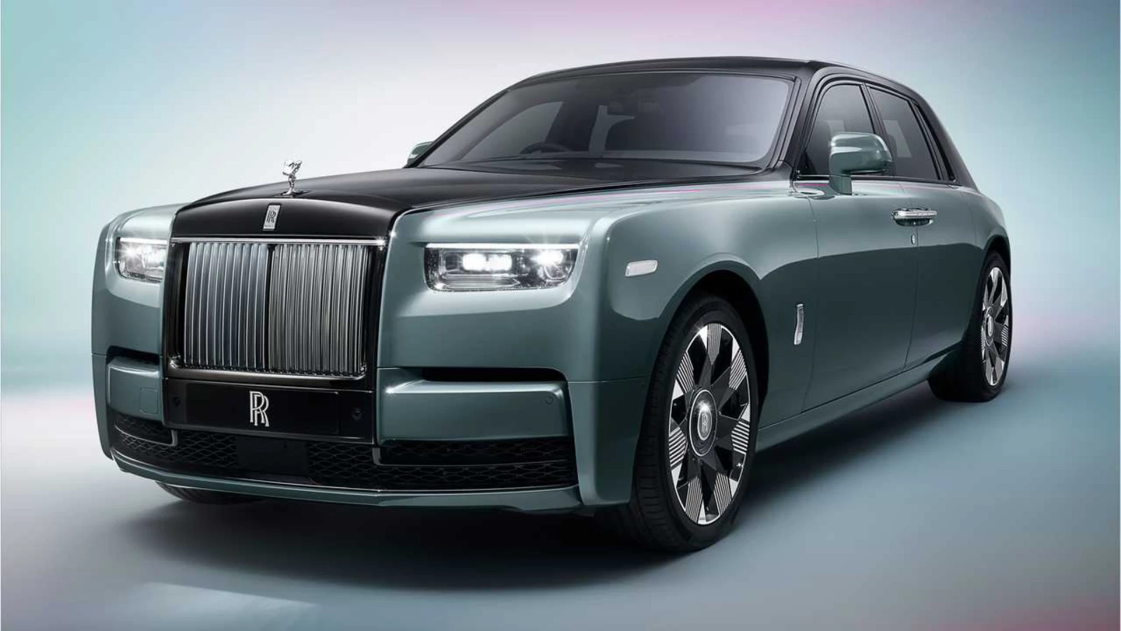 2023 Rolls Royce Phantom Serisi II