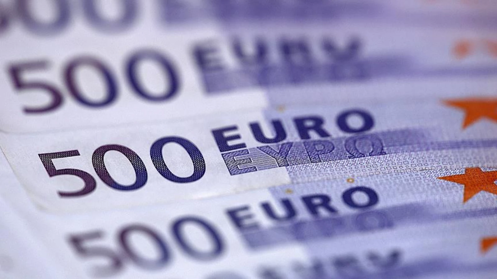 Euro Bölgesi'nde yatırımcı güveni dip seviyelerden döndü