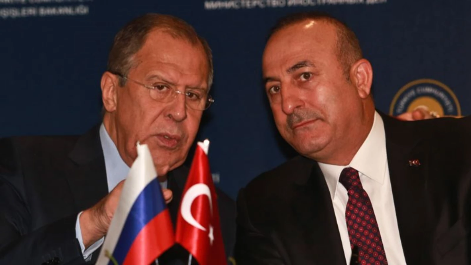 Çavuşoğlu ile Lavrov'dan kritik görüşme kararı