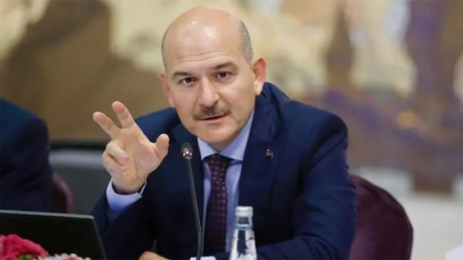 Soylu: Suriyeliler ülkelerinde huzur olduğunda dönecekler