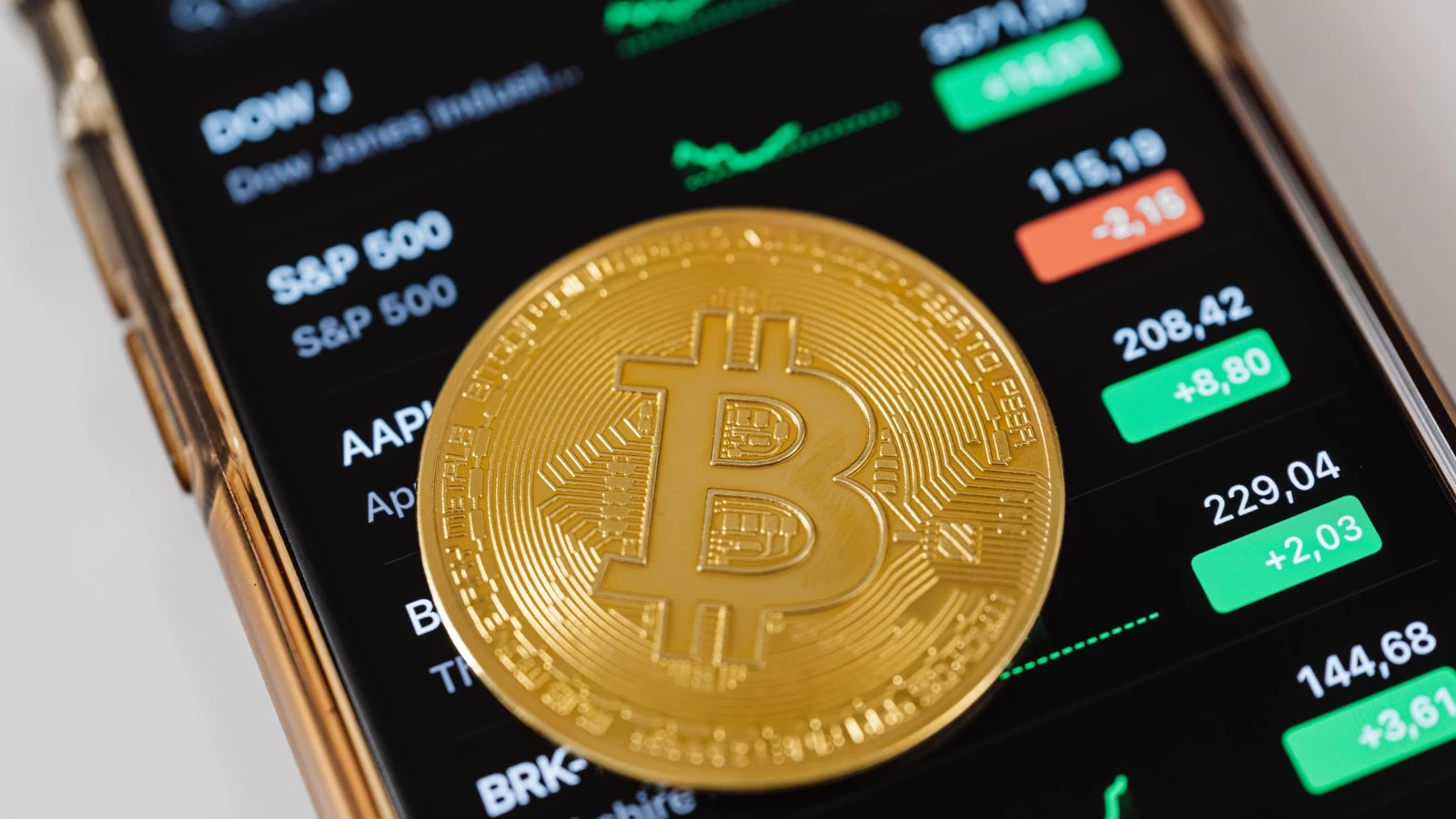 Jim Cramer: Bitcoin “Fiyasko Öncesi” Seviyesi olan 12.000 Dolara Düşecek