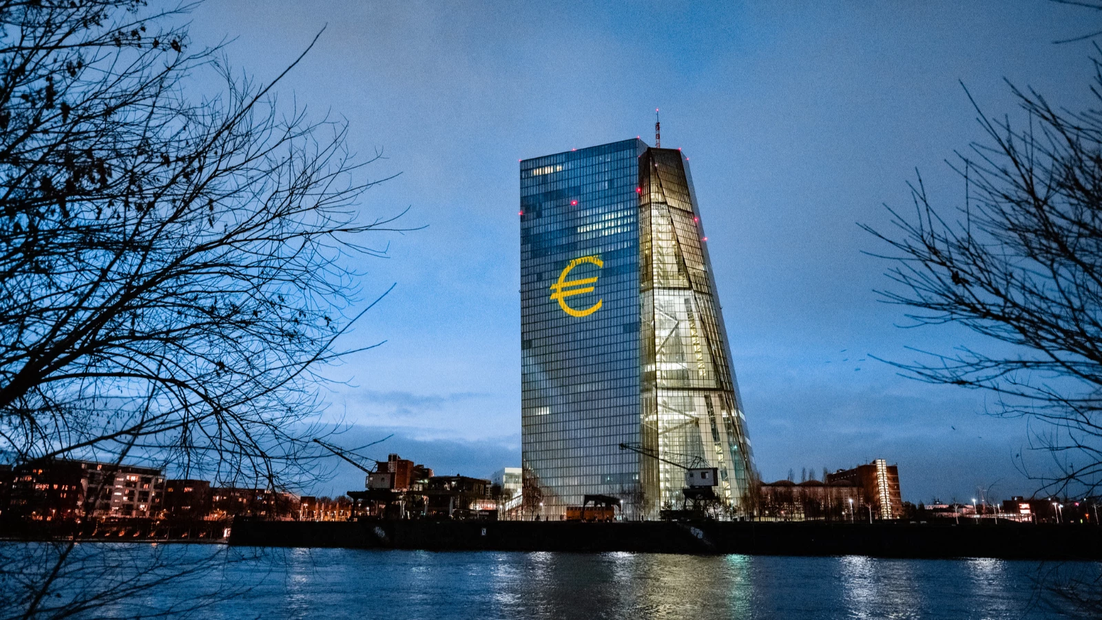 Martins Kazaks : ECB sakin hareket edecek